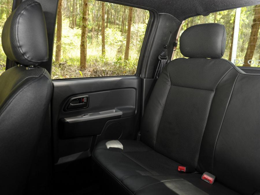 Интерьер GWM Steed 5 Double Cab 2011 года  (фото 8 из 12)